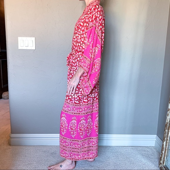 Spell - Picture 4 of 16